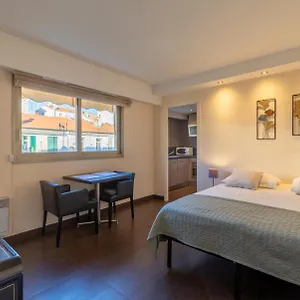 Appartement Cannes: Superbe Studio 5 Min Des Plages, Cannes