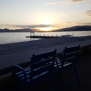 Appartement ++++ Renovated Cosy 50m2 Sunny Flat / Balcony / Close To And To The Palais Des Festivals ++++, Cannes