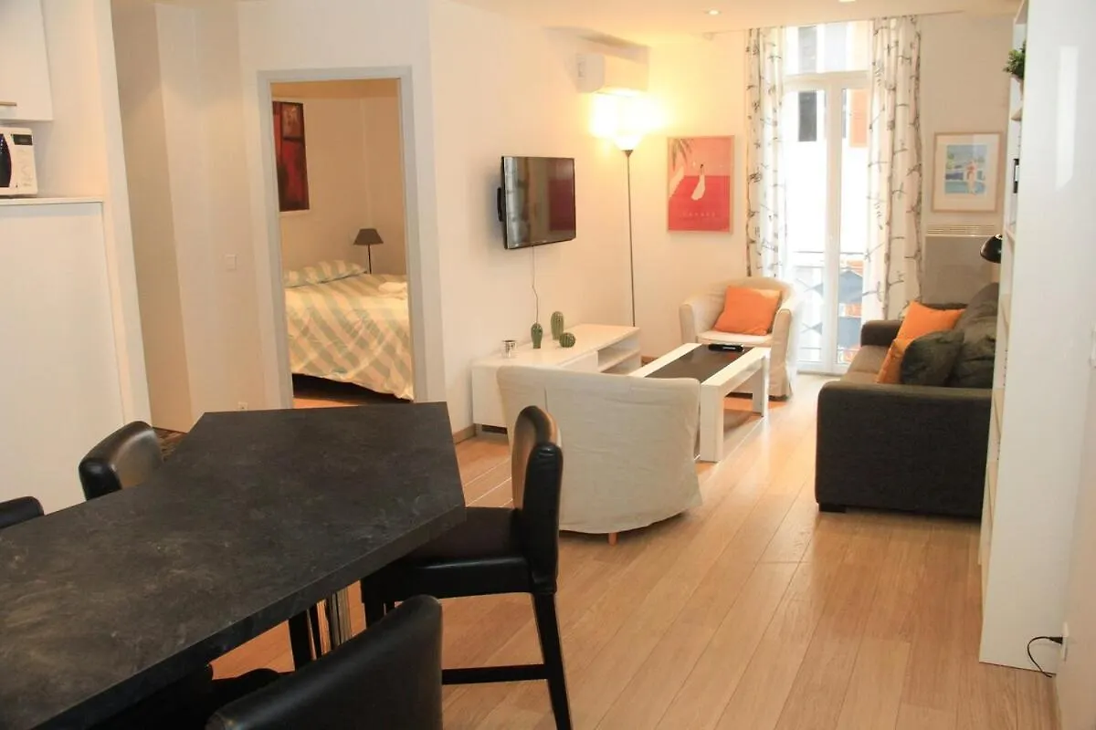 T2 - 4 Couchages - Hyper Centre Cannes Apartment
